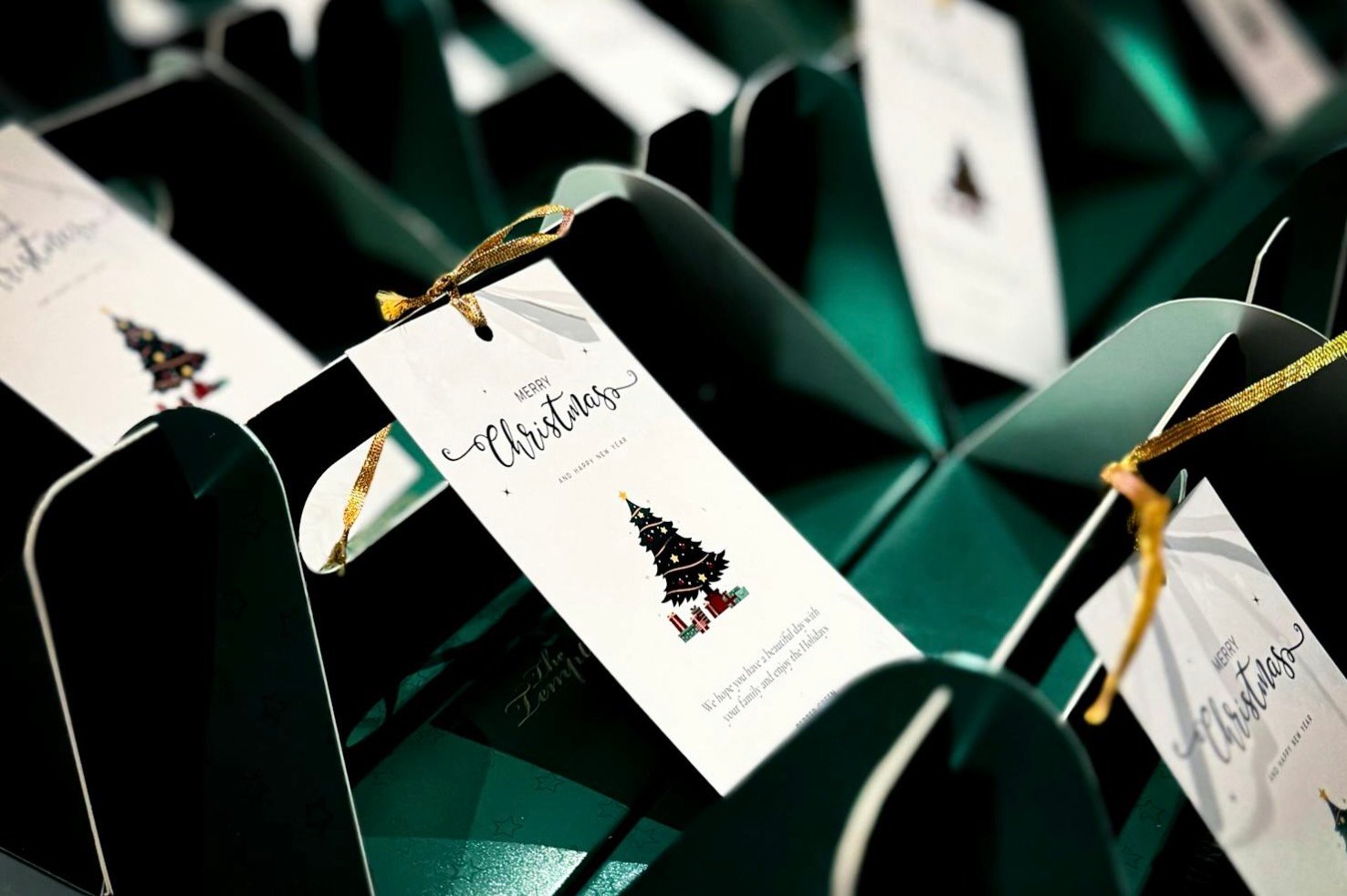 Employee appreciation gifts Calgary - team gifting ideas